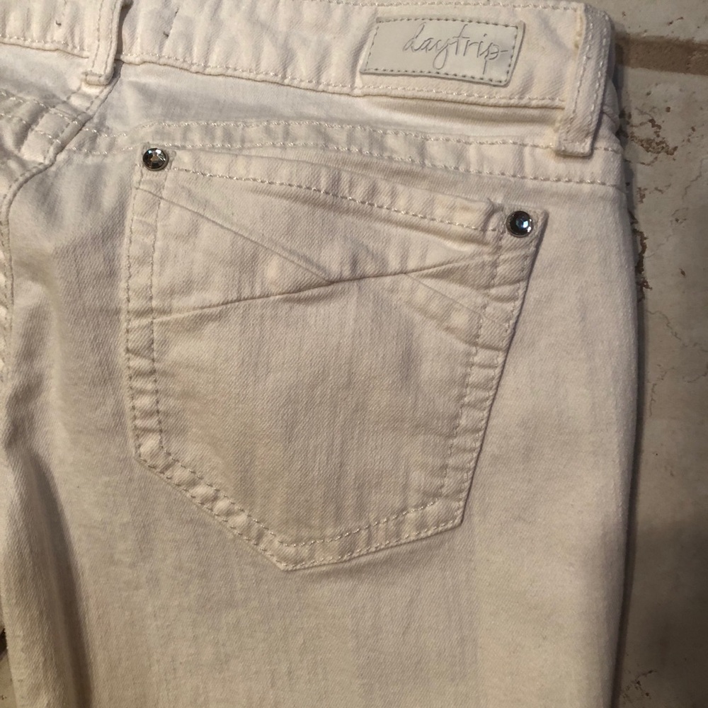 Buckle Cream skinny stretch pants